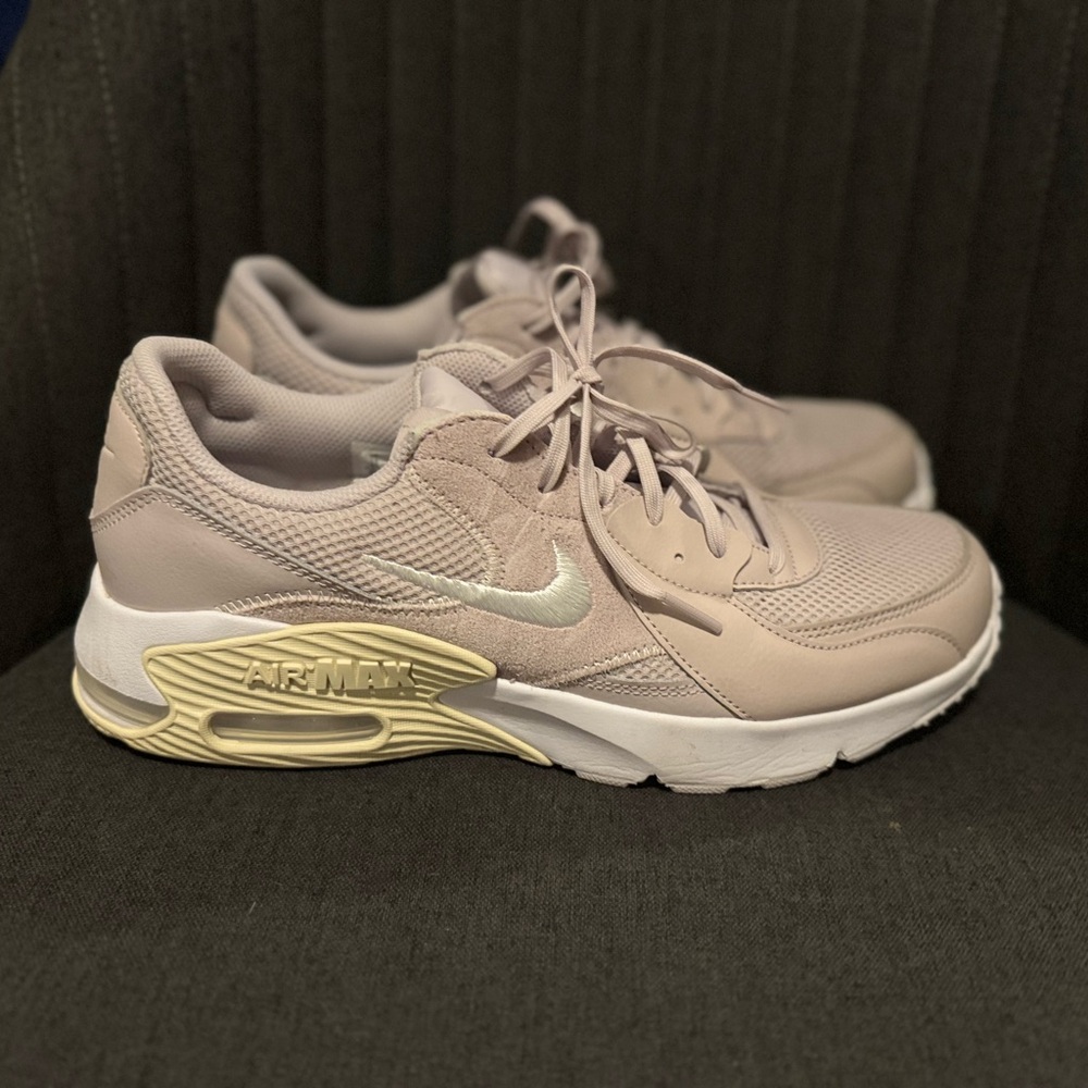Nike Air Max Women's Sneakers - Light Pink and Cream